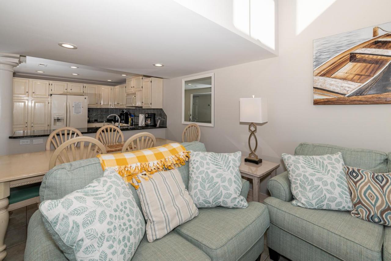 Beachwalk Pine Knoll Shores Esterno foto